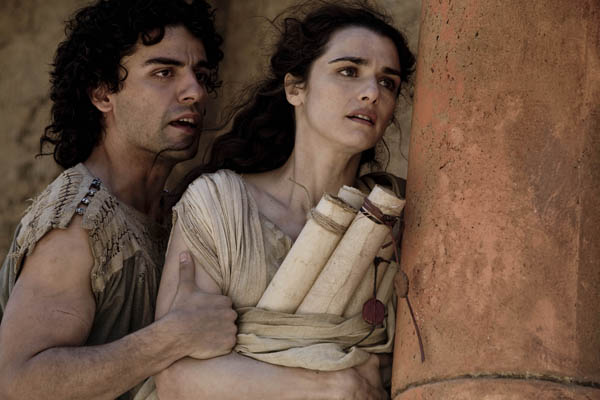 Max Minghella & Rachel Weisz in AGORA (Photo: Teresa Isasi/Newmarket Films)