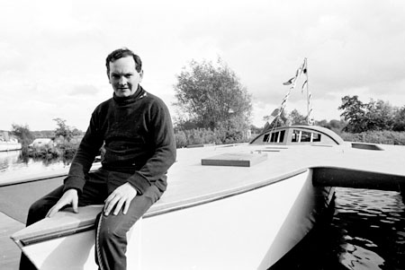 Donald Crowhurst and his boat
Photo: IFC Films