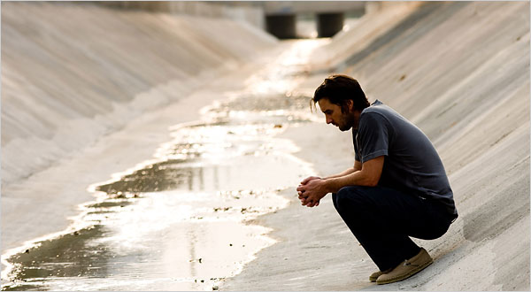 Luke Wilson as Henry Poole (Photo: Overture Films)