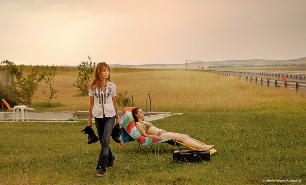 Isabelle Huppert & Ad�la�de Leroux in HOME (Photo: The Film Society of Lincoln Center/Memento Films)