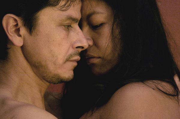 Gustavo S�nchez Parra & M�nica del Carmen in LEAP YEAR (Photo: Strand Releasing)