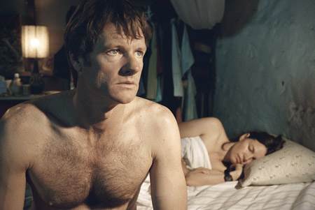 William McInnes as Nick &
Justine Clarke as Meryl
Photo: Kino