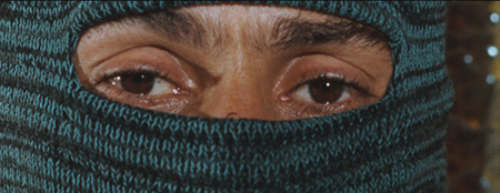 The interviewed kidnapper of MANDA BALA (SEND A BULLET)
Photo: City Lights Pictures