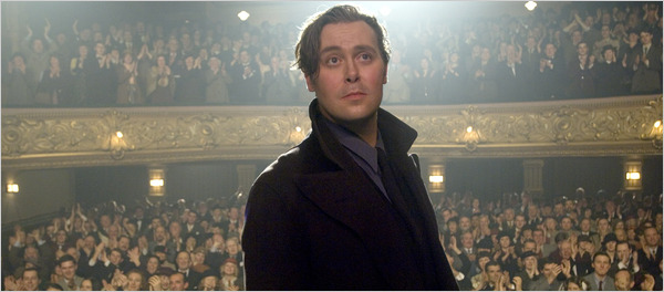 Christian McKay as Orson Welles (Photo: Liam Daniel)