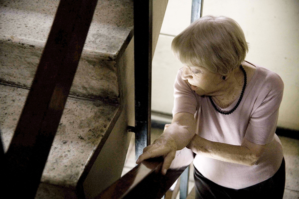 B�lgica Castro in OLD CATS (Photo: The Film Society of Lincoln Society)