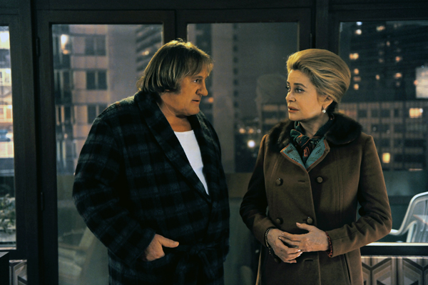 G�rard Depardieu & Catherine Deneuve in POTICHE (Photo: The Film Society of Lincoln Center)