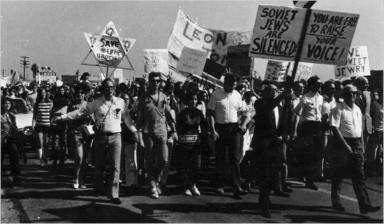 Activists in a 1969 Los Angeles march for Soviet Jewry 
Photo: Foundation for Documentary Projects