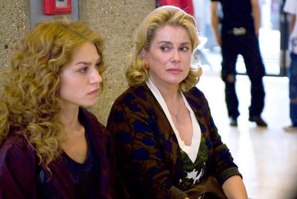 �milie Dequenne, left, & Catherine Deneuve in THE GIRL ON THE TRAIN (Photo: Strand Releasing)