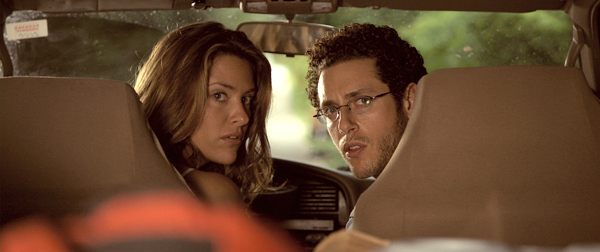 Jill Wagner & Paulo Costanzo (Photo: Magnet Releasing)