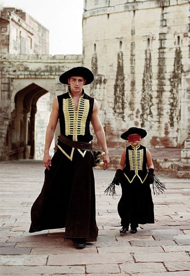 Lee Pace & Catinca Untaru
Photo: Roadside Attractions