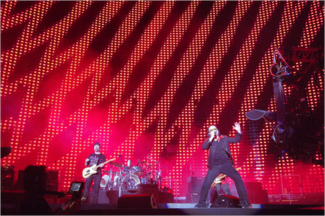 U2 in concert
Photo: C. Taylor Crothers/3ality Digital